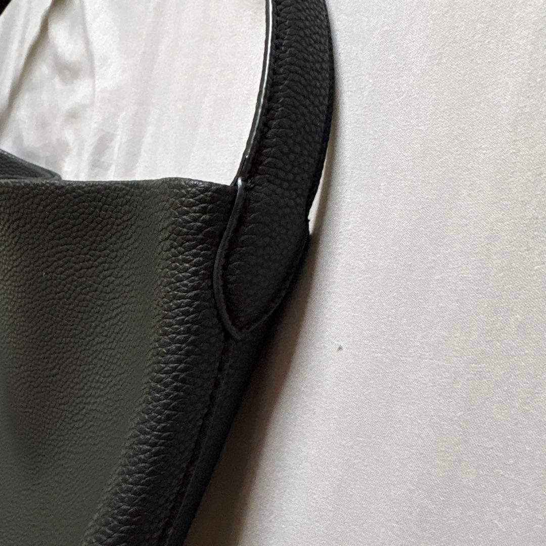 ジストリー　ブラック バケツ型 ショルダーバッグ