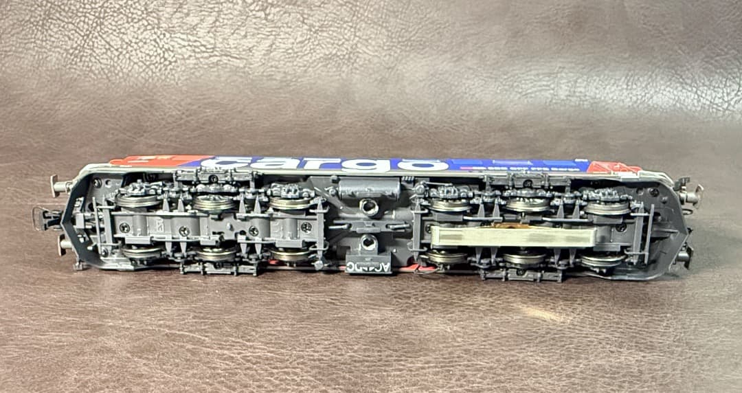 ESU31532 スイス Cargo 電気機関車 AC/DC切替可 ほぼ新品