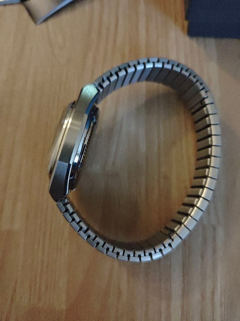 TIMEX リイシュー1983 e-lineネイビー