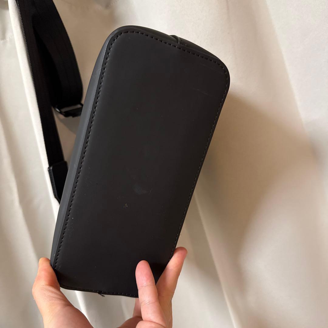 美品❤️GASTON LUGA スタッズ付きショルダーバッグ ブラック