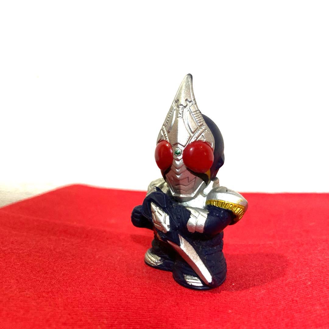 仮面ライダー剣 剣崎一真 フィギュア 当時物 SHF 真骨彫 希少 ラウズ 青金