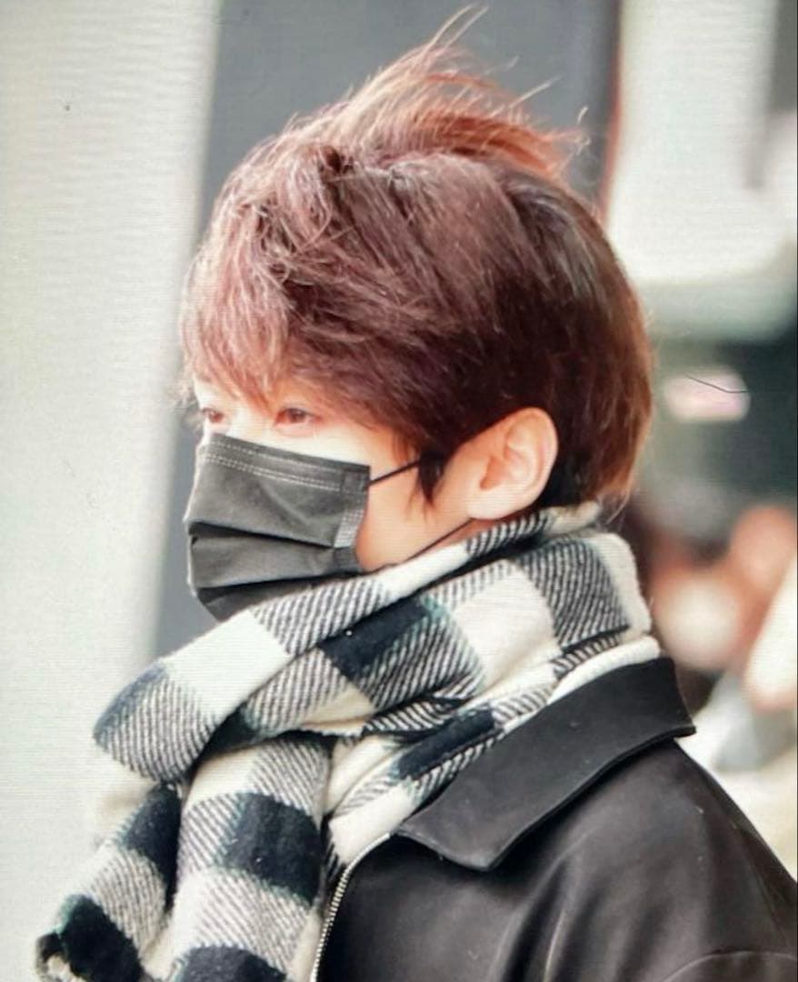 美品】アクネ チェック柄マフラー 100%ウール スキズ リノ - メルカリ