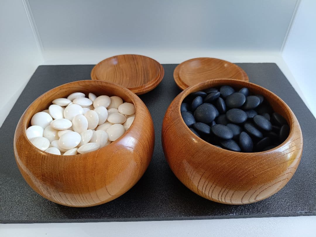 囲碁 碁盤 蛤 那智黒石 碁石 碁笥 セット 高級 へそ有り 一枚板