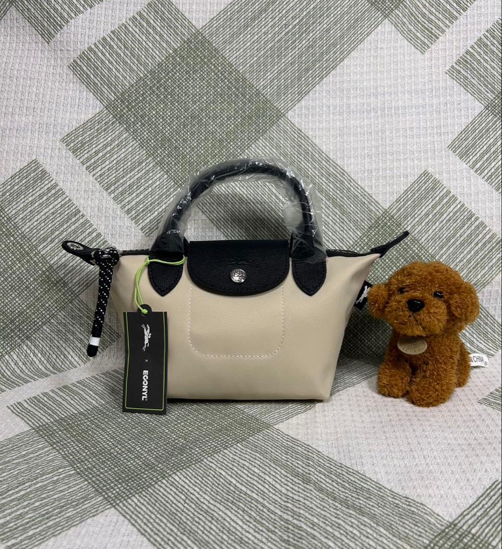 ずんちゃん「ネービーとベージュ」