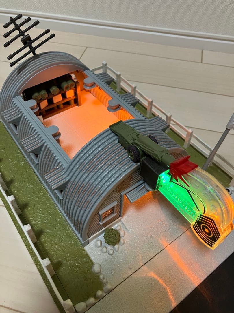 カーズ プレシジョンシリーズ サージ