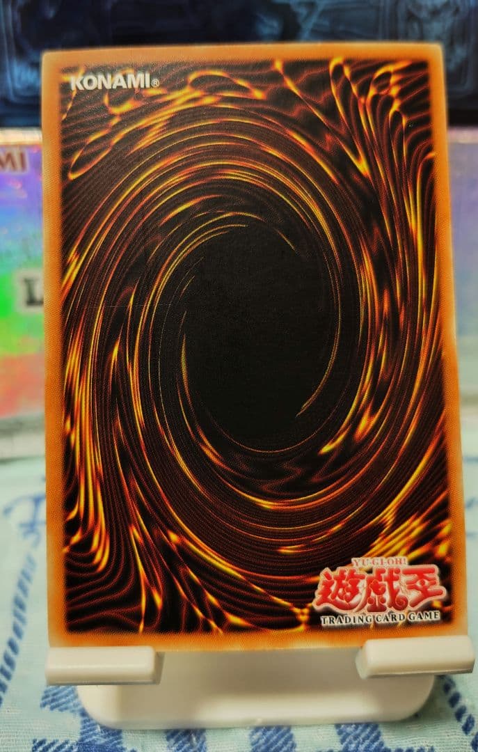 遊戯王 ブラック・マジシャン旧アジア 1st Edition LOB-005 - メルカリ