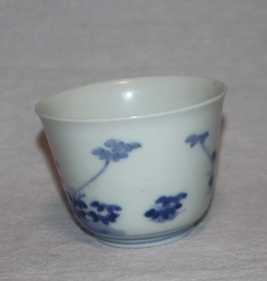 古伊万里高台付き蕎麦猪口