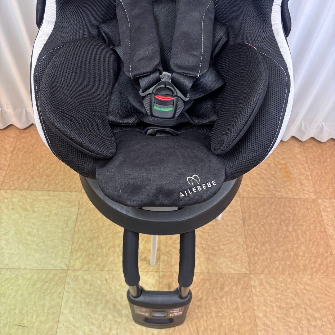 クリーニング済　☆綺麗☆　新生児OK　エールべべ　クルット3i　ISOFIX　黒