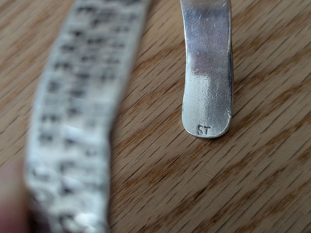 8/17迄限定値下げSERGE THORAVAL創世記セルジュトラバル　バングル