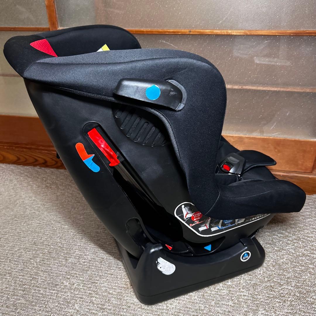 【美品】西松屋 チャイルドシート マムズキャリー・レジェ シートベルト固定
