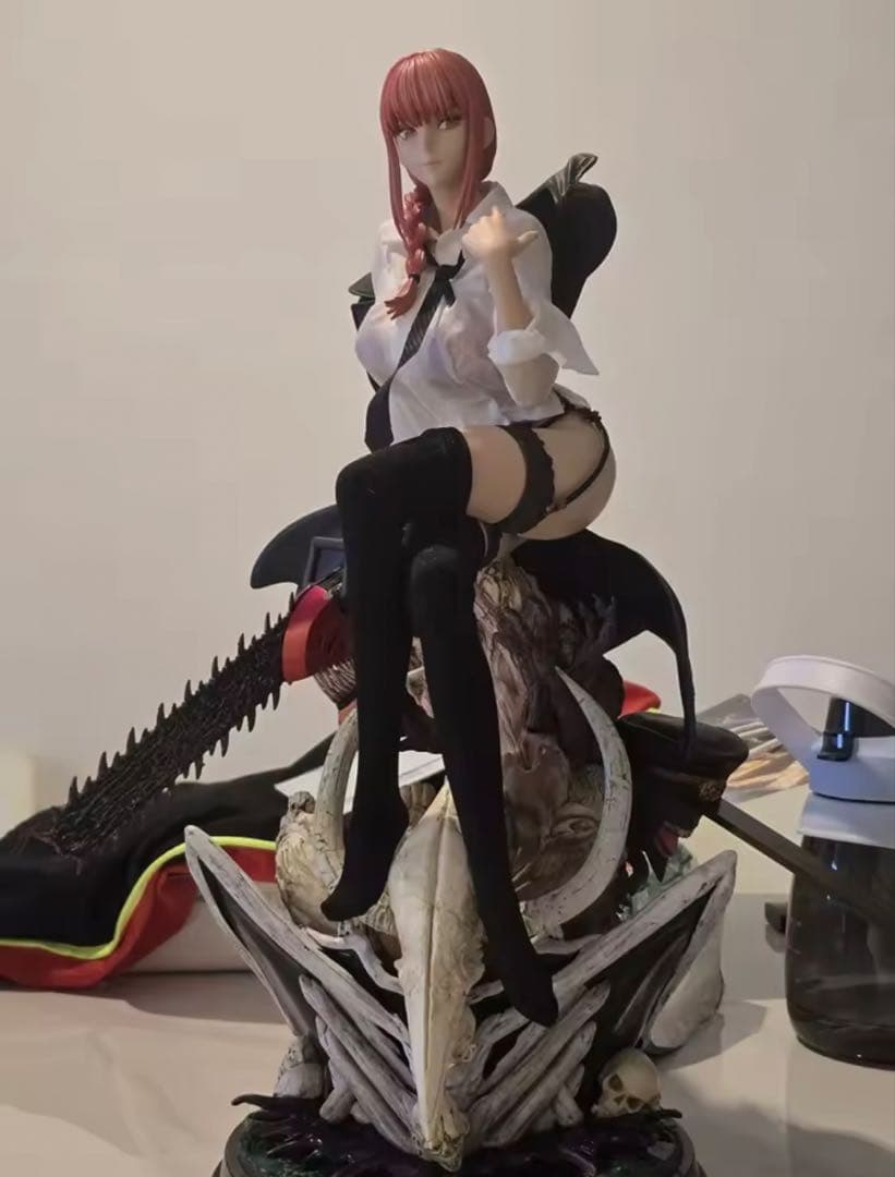 チェンソーマン　フィギュア　マキマ