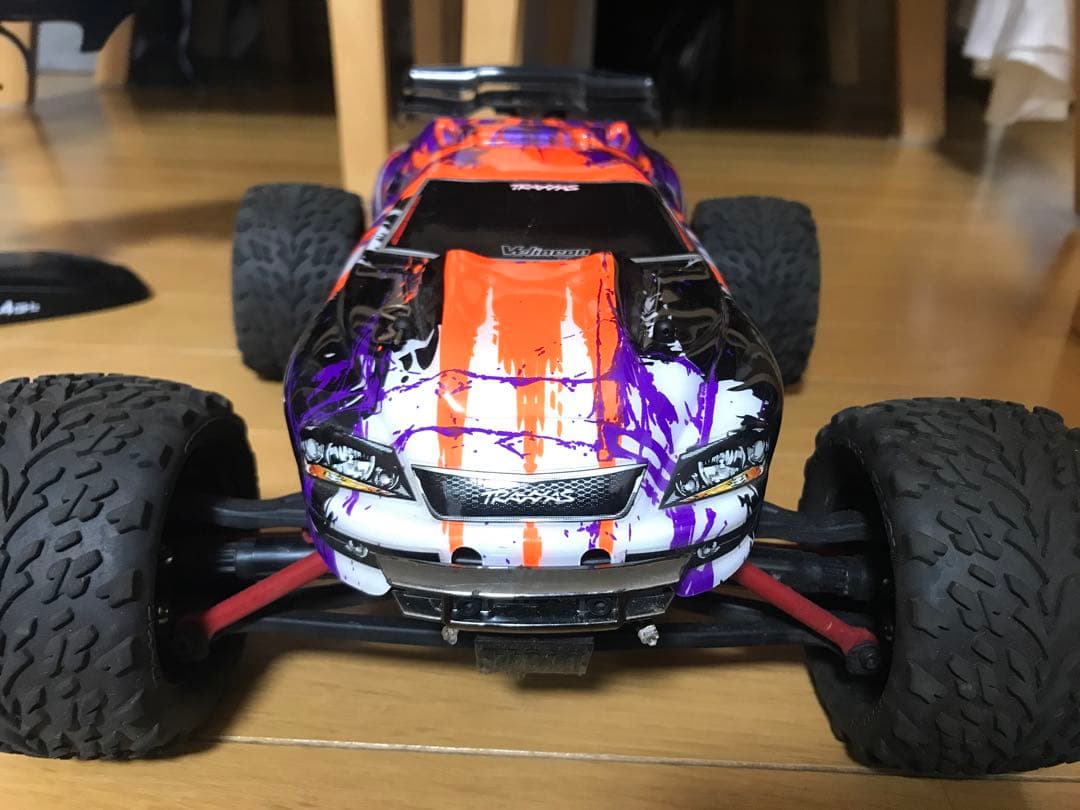 TRAXXAS EREVO VXL 1/16スケール ブラシレス