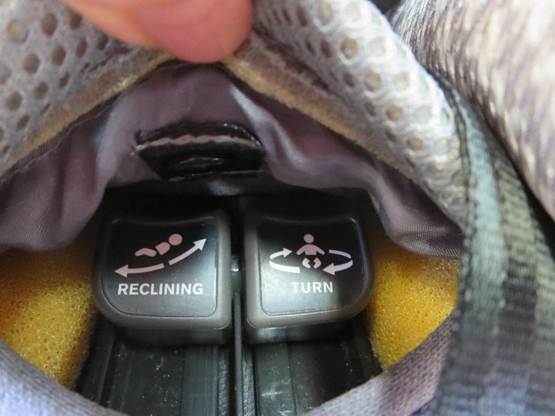 コンビ　クルムーヴ スマート ISOFIX エッグショック JN-570