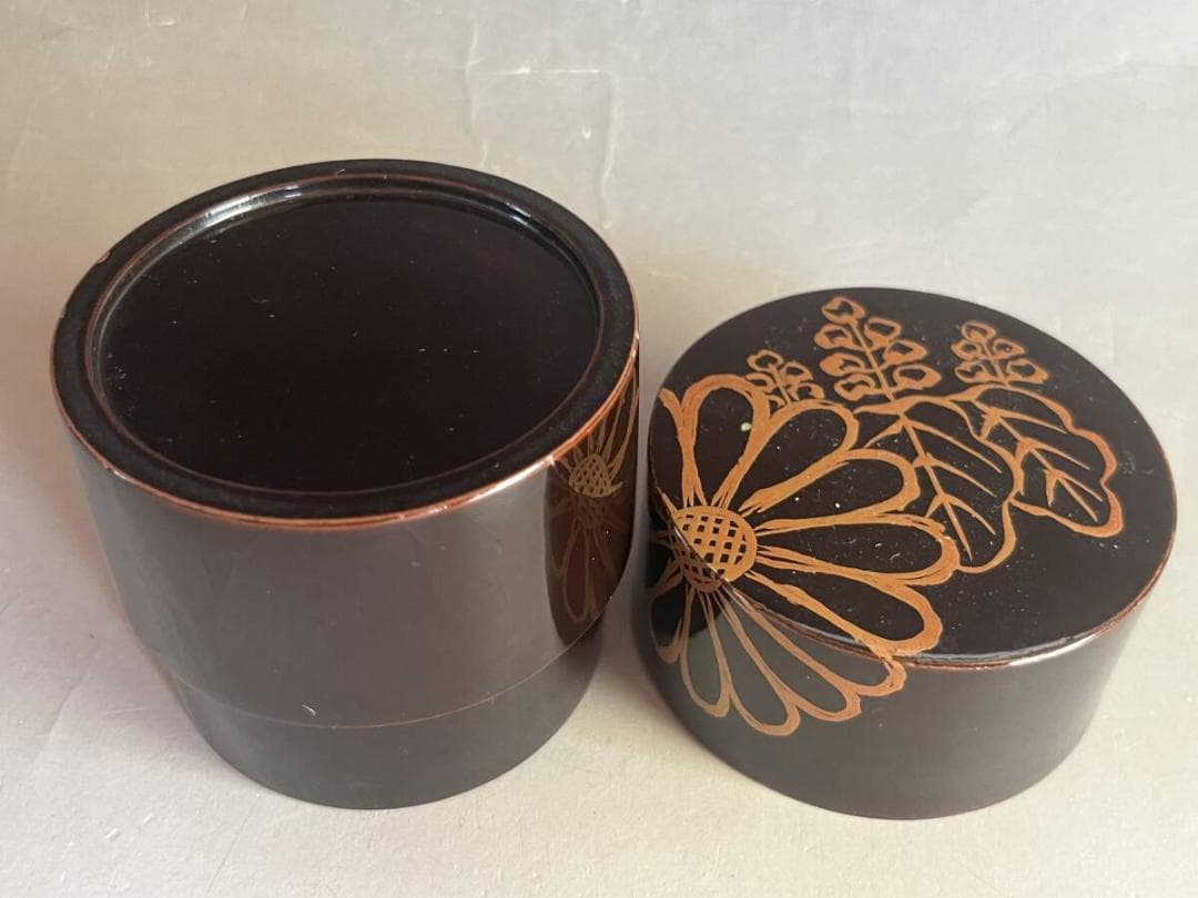 棗□なつめ 漆器茶入れ 桐・菊紋 丸棗 お茶道具 古美術 時代物 骨董品□