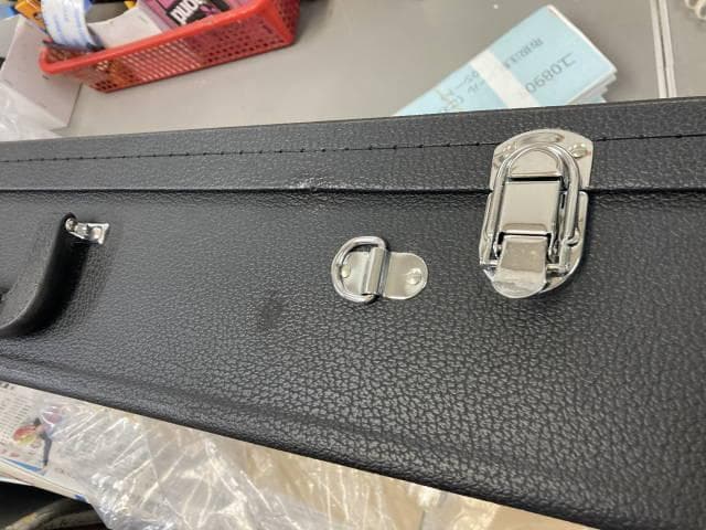 新品未使用(送料無料)9.980円　沖縄三線専用　訳有二丁入ふかふかハードケース