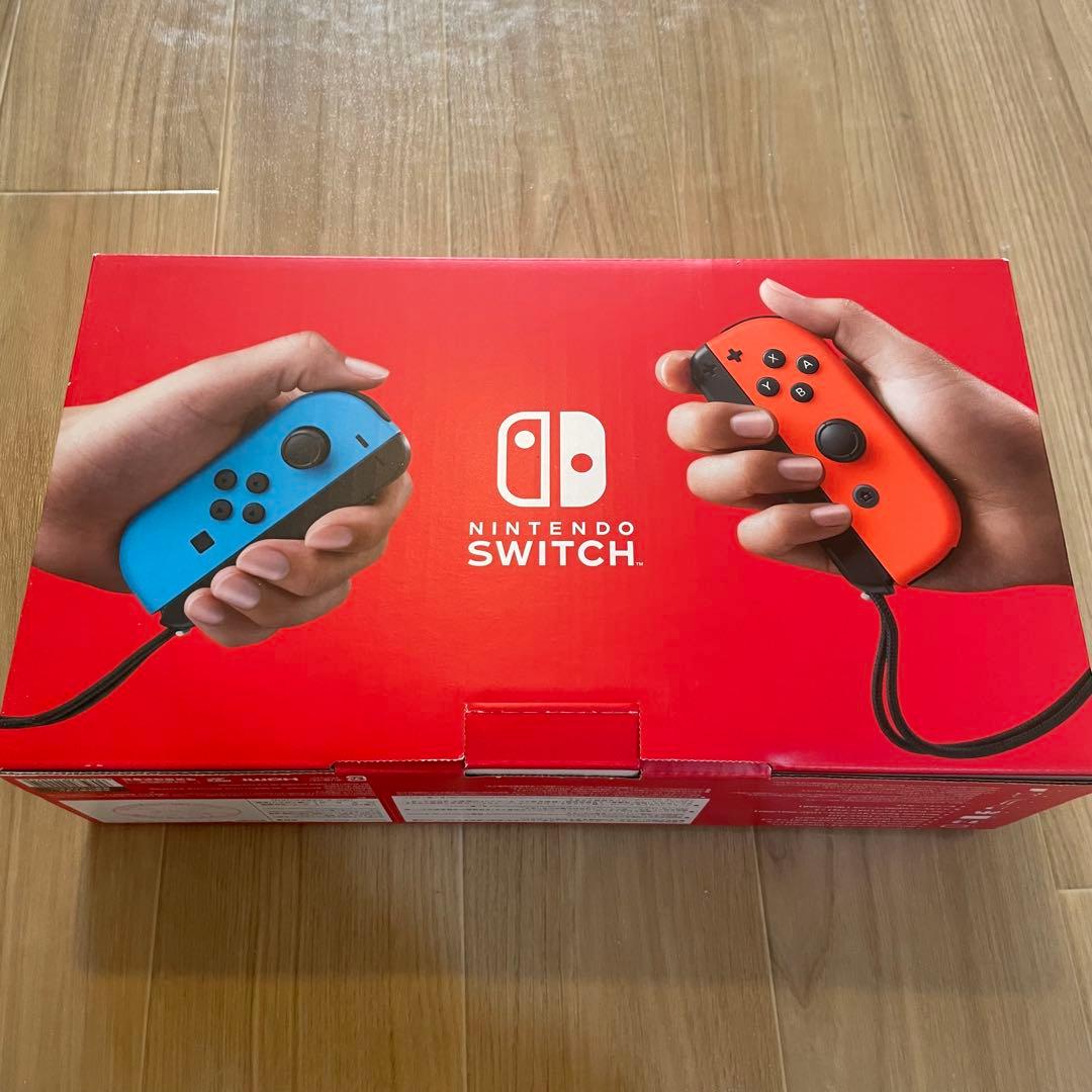 Nintendo Switch 本体 赤／青 付属品完備　一部付属品未開封、新品