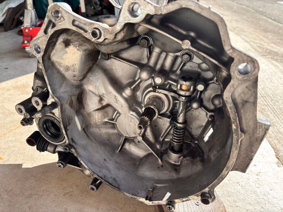 アルトワークス 旧規格　5MTミッション