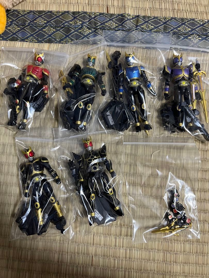 ジャンク品 装動 仮面ライダーセイバー 装動 仮面ライダーセイバー