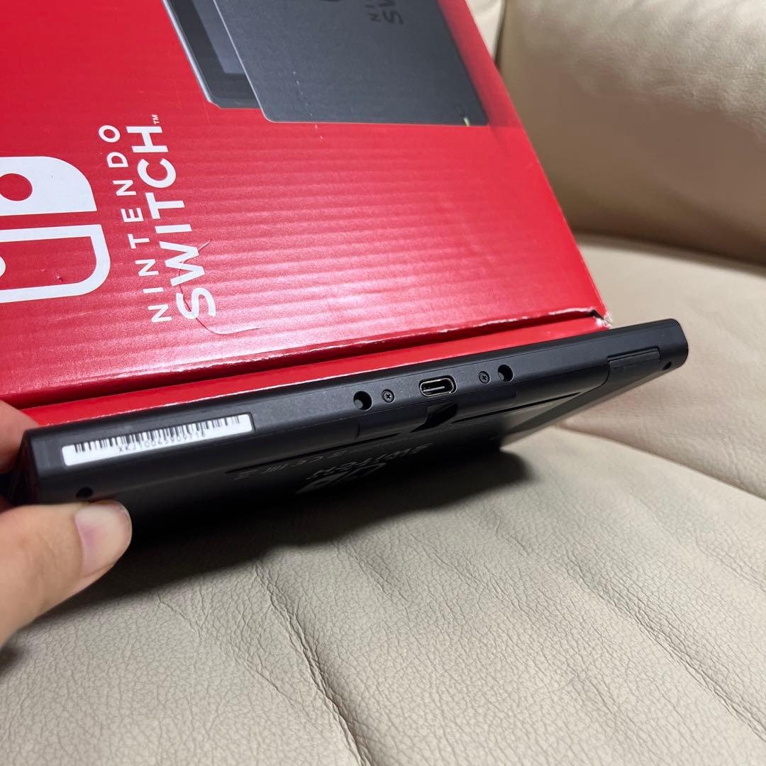 ニンテンドースイッチ本体　Nintendo switch