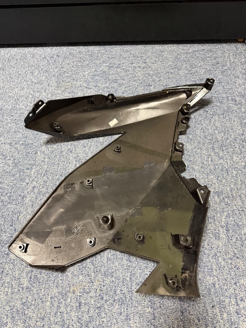 ninja400 純正サイドカウル（左、右） 2024年式 - メルカリ