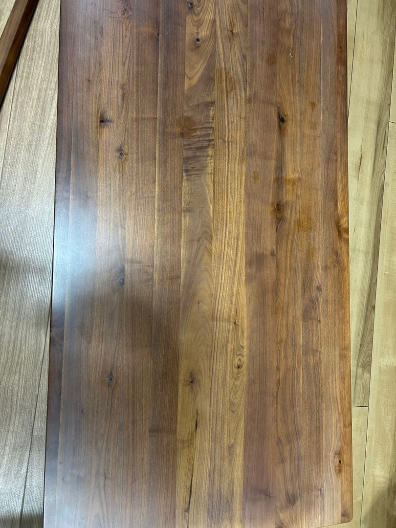 【美品】クラスティーナ ダイニングテーブル（4人掛け ※小傷あり