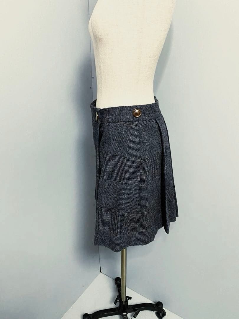 美品◆ viviennewestwood◆ヴィヴィアンウエストウッド◆キュロット