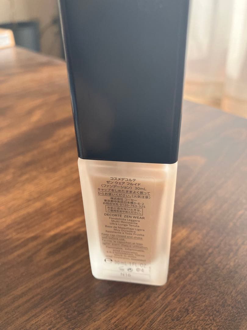 下地、リキッドファンデ，パウダー