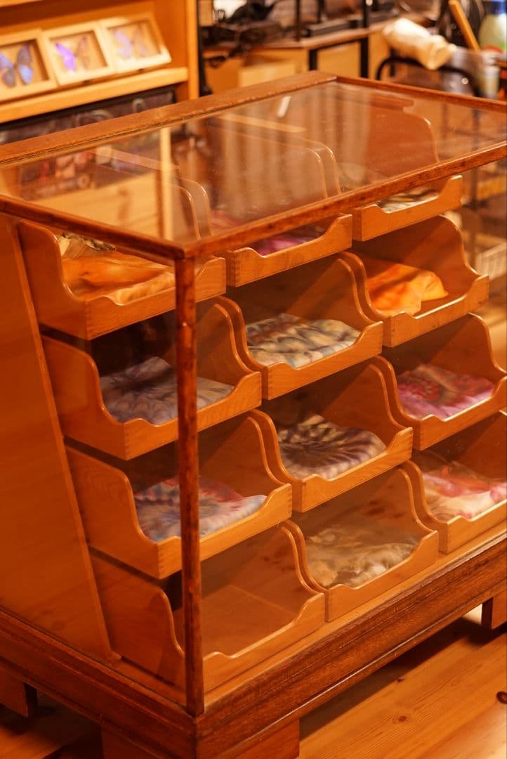 木製洋服ケース ディスプレイ 12引き出し