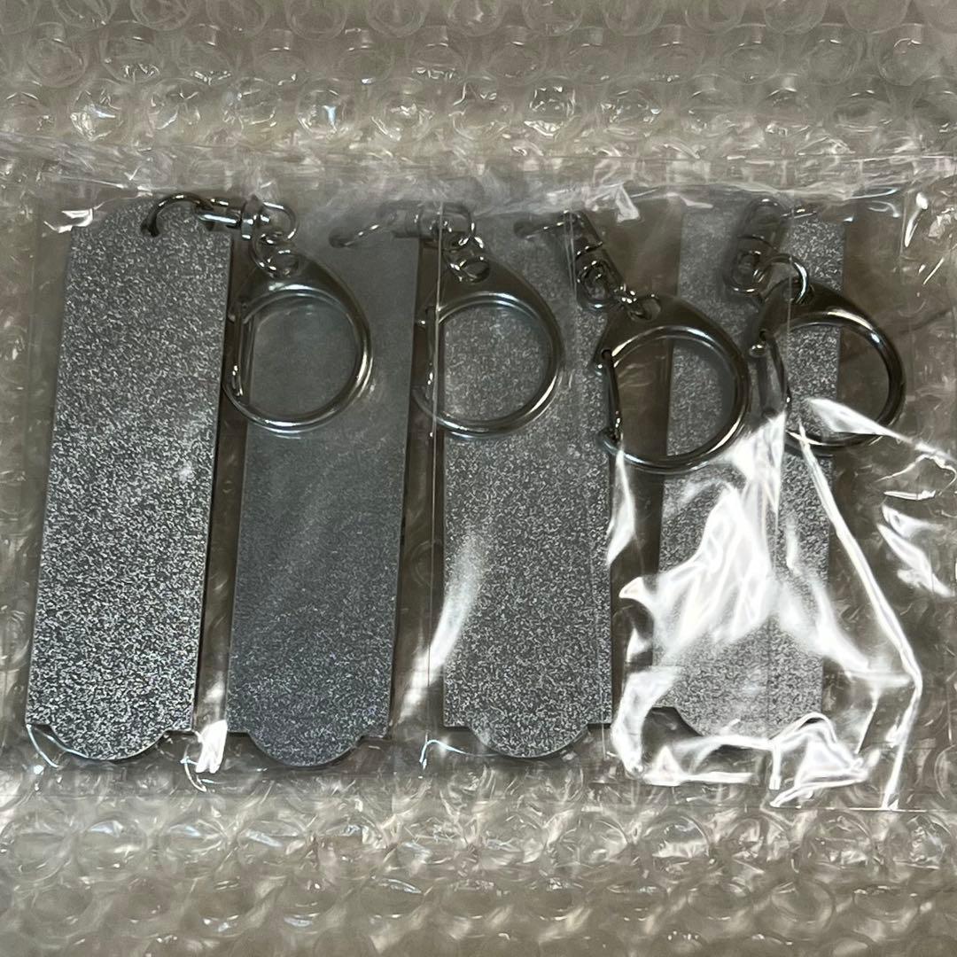 鬼滅の刃 300名限定 メタリックアクリルキーホルダー 上弦の鬼編