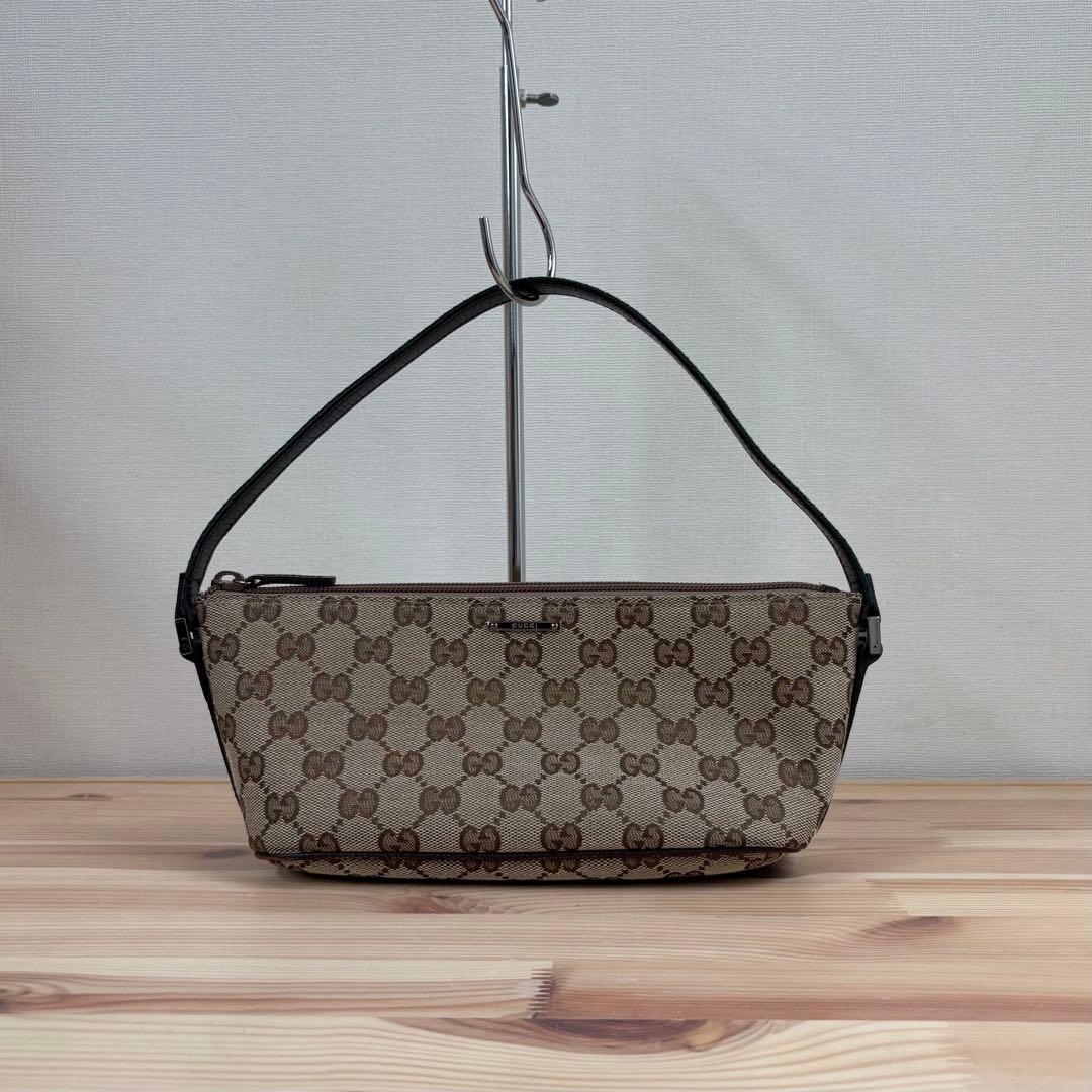 美品　GUCCI グッチ　シェリーライン　GG柄　アクセサリーポーチ　バッグ