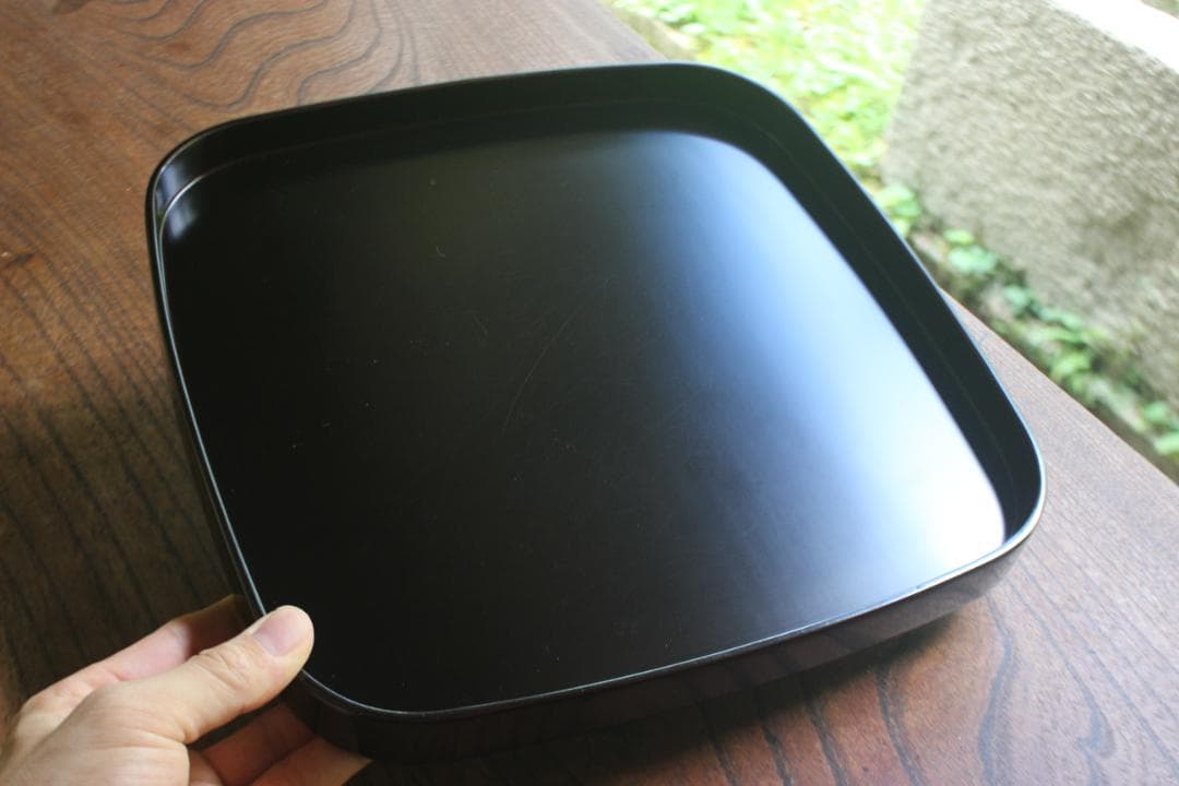 極小保管傷のみ！シンプルデザインに上質黒漆の美しい隅丸四方膳（検輪島塗お膳お盆