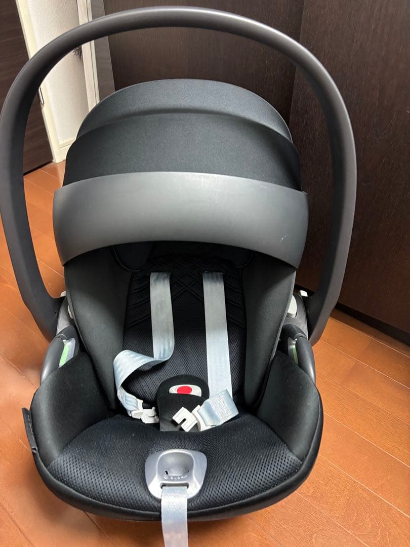 サイベックス　チャイルドシートクラウドT i ベース　アダプター