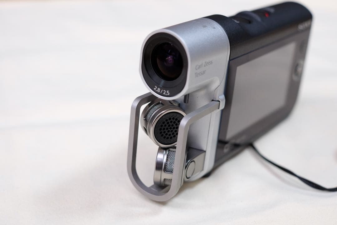 ［極美品］SONY HDR-MV1 ビデオカメラ本体