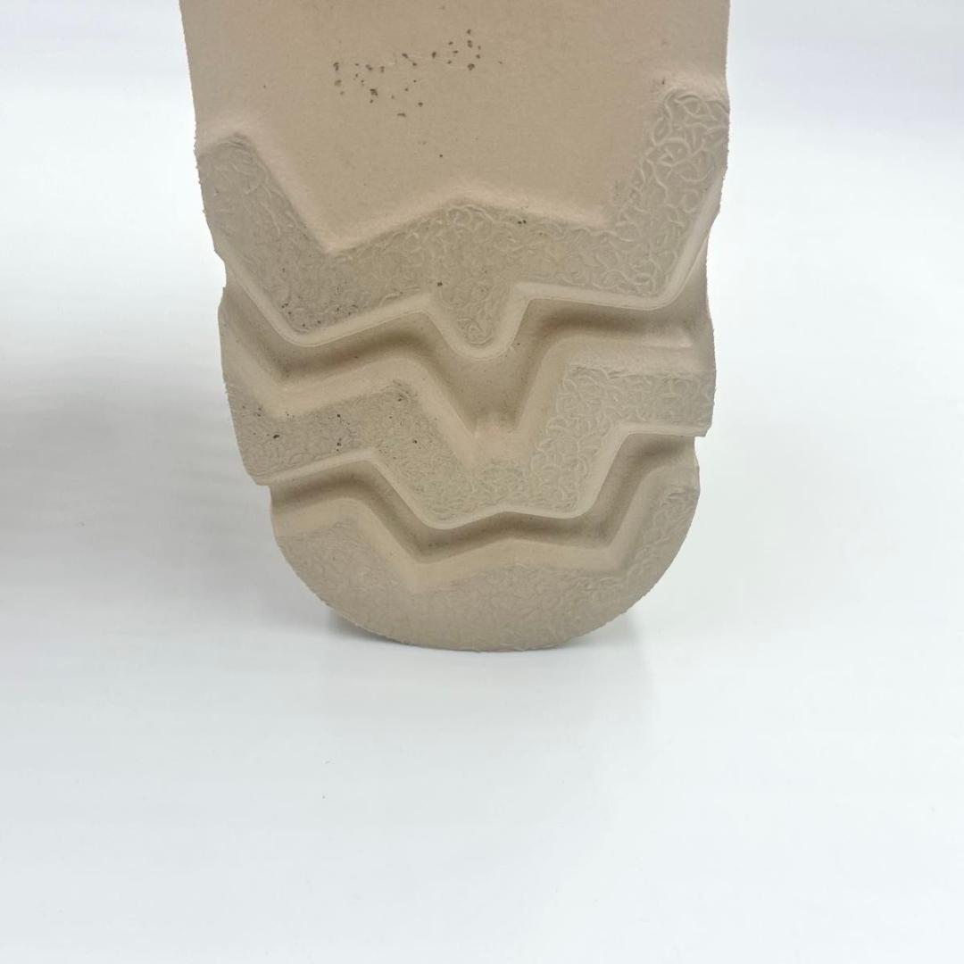 フトシ　クラークス ワラビー ゴアテックス スエード メープル ベージュ