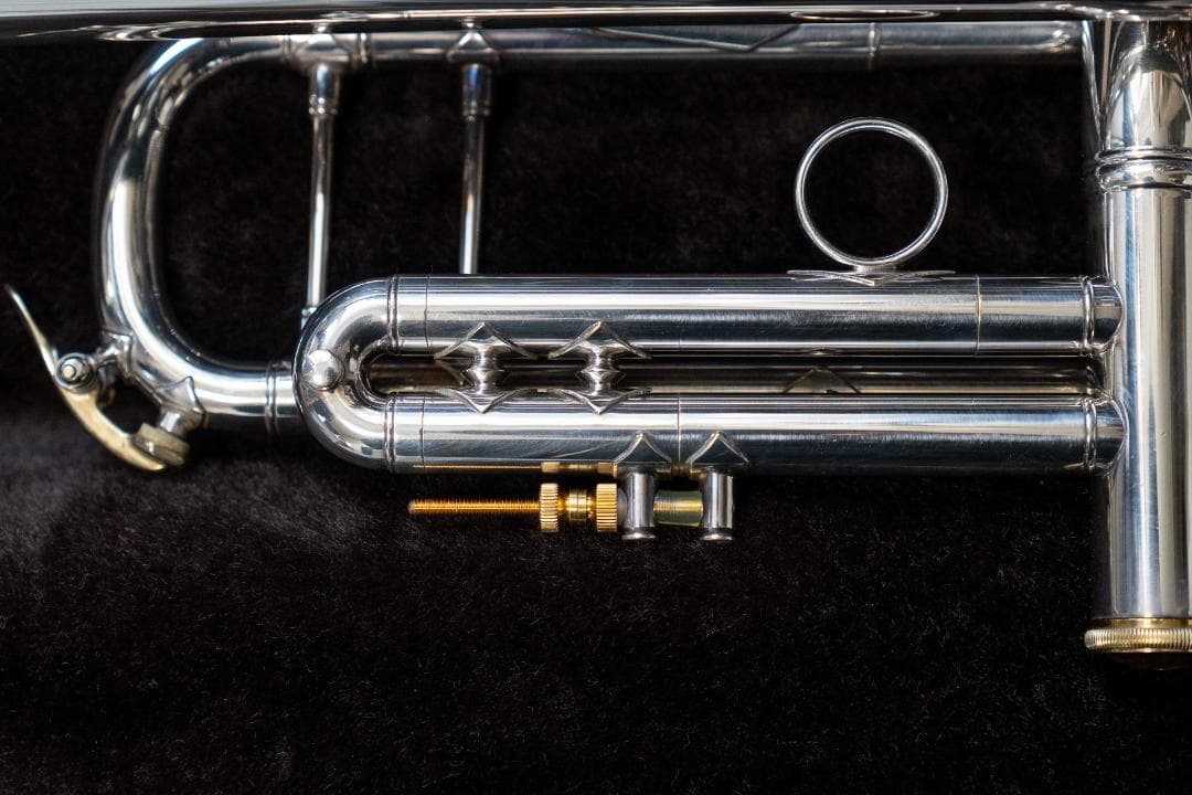 Bach 180ML37SP トランペット