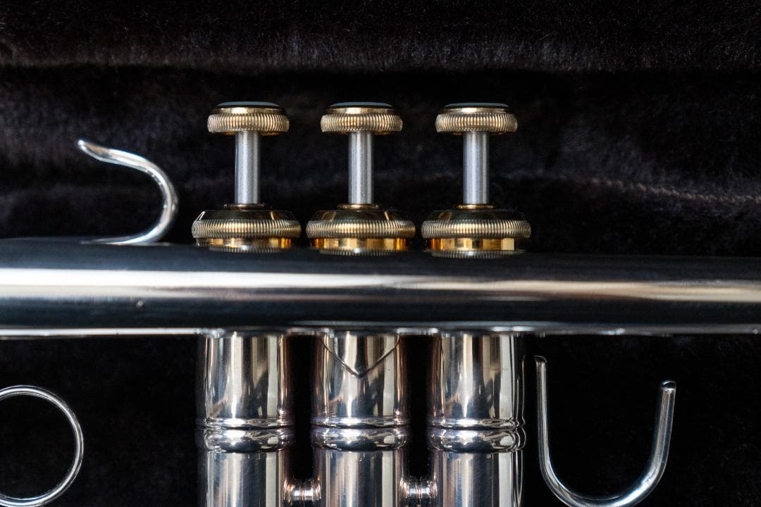 Bach 180ML37SP トランペット