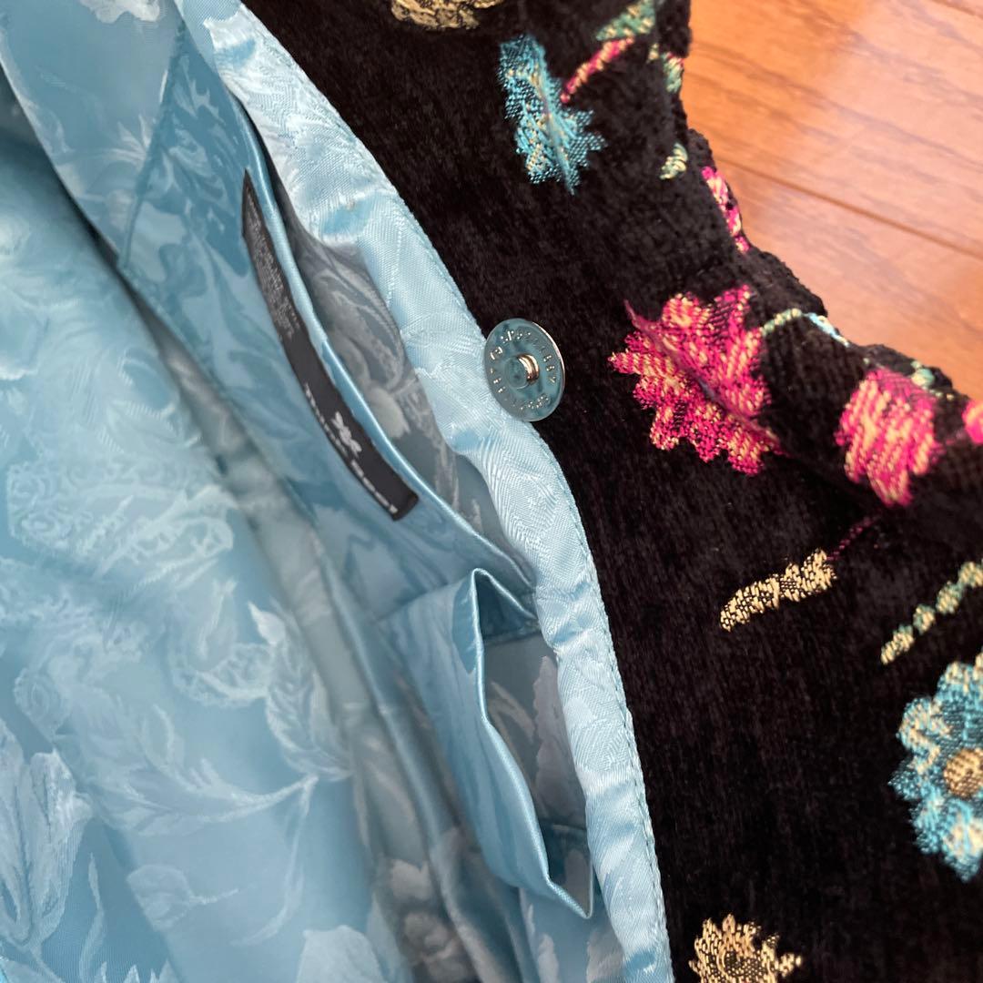 マ*ん様 Think Beet 刺繍ハンドバッグ 黒