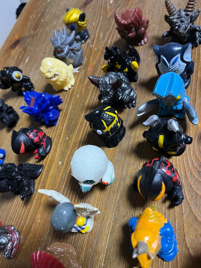 ウルトラマン 怪獣 指人形87体 まとめ売り