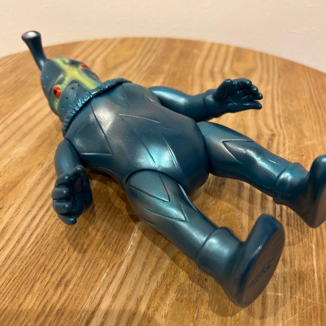 M 1号 ケムール人 ソフビ