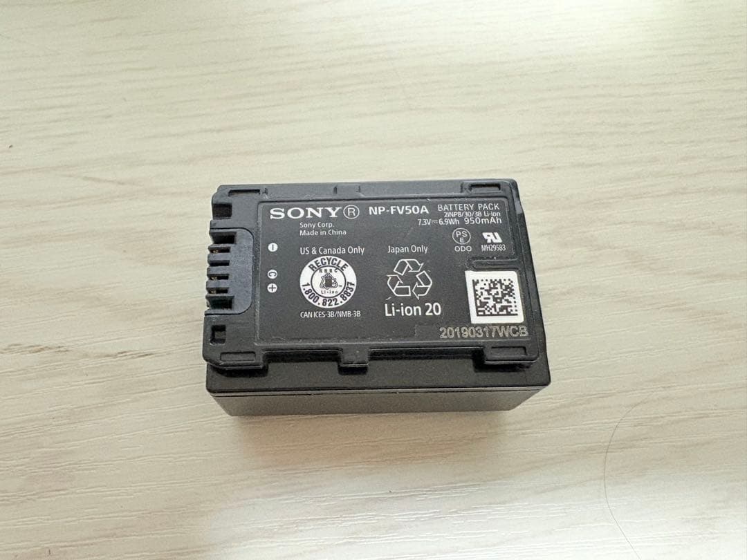 SONY 4K ビデオカメラ FDR-AXP35