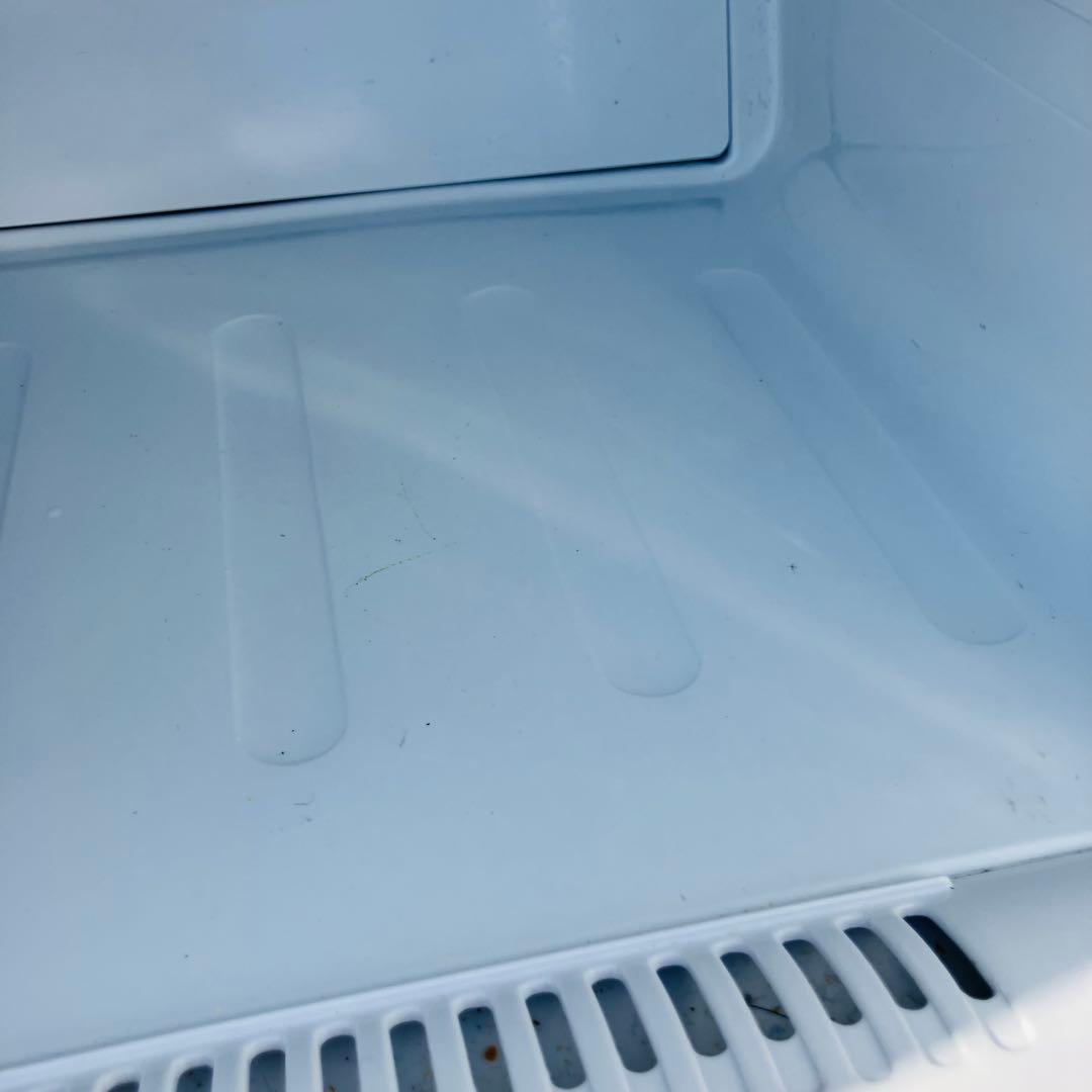 11r77. Hisense 227L 冷凍冷蔵庫 HR-B2301 2018年