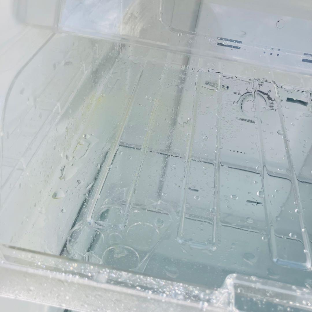 11r77. Hisense 227L 冷凍冷蔵庫 HR-B2301 2018年