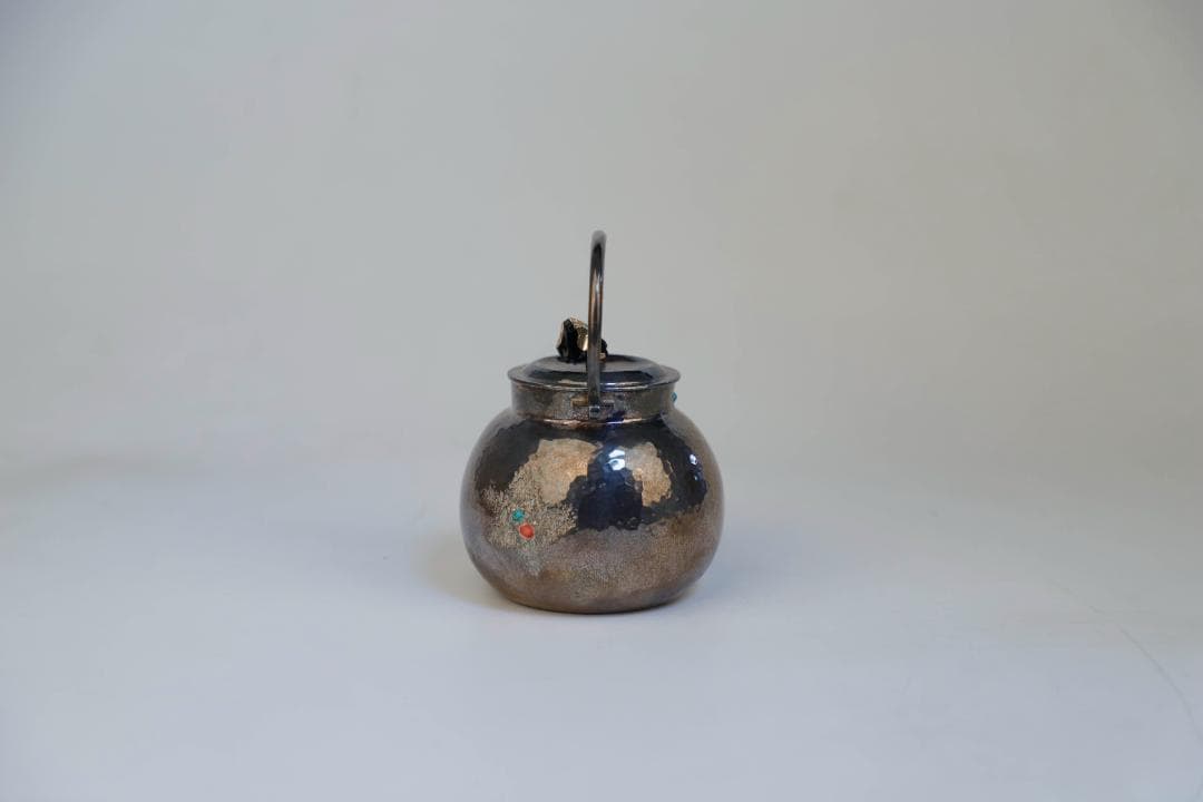 純銀製 槌目模様 色石装飾 湯沸し 銀瓶 煎茶道具