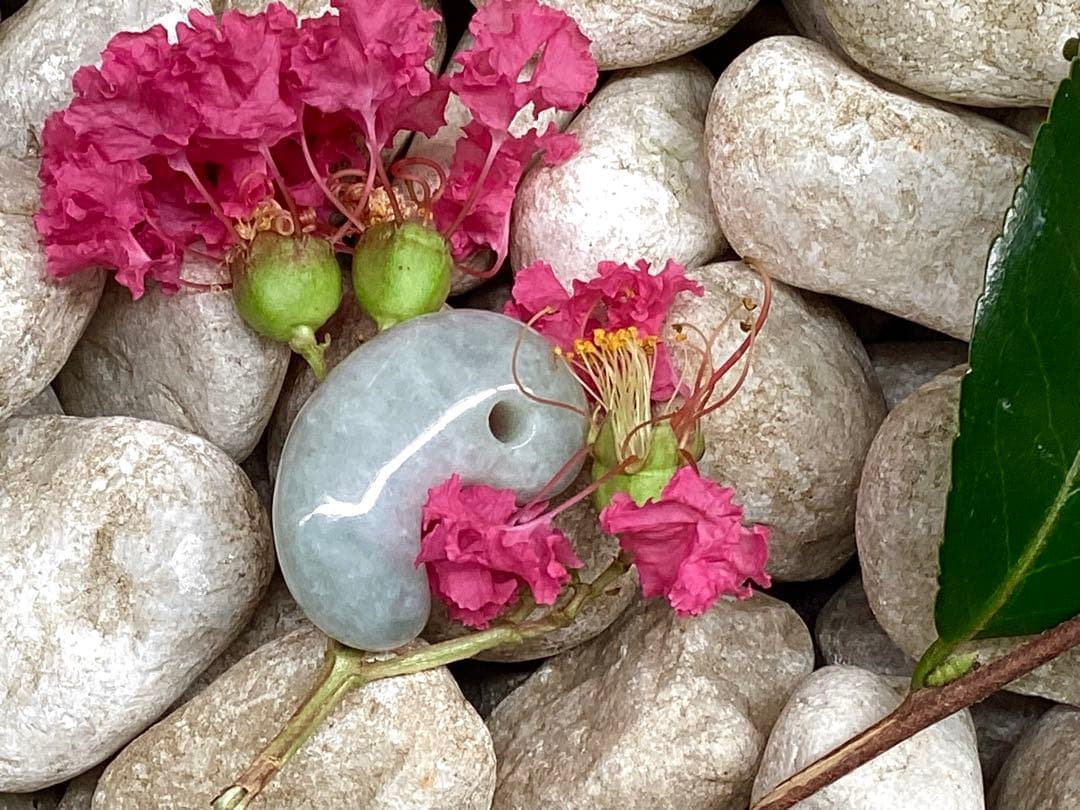 ✳親方おすすめの勾玉‼️ 糸魚川翡翠本物硬玉‼️ お身近の守護石