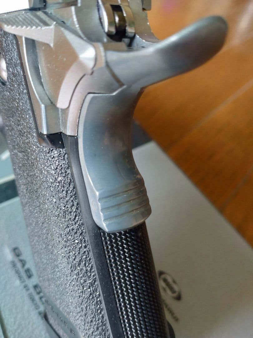 東京マルイガスブローバック Hi-Capa 5.1 ステンレスモデル　18歳以上