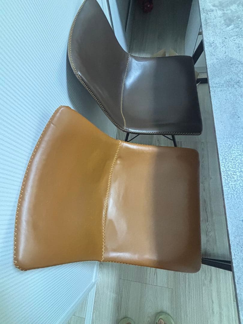 ダイニングテーブル　椅子4脚セット