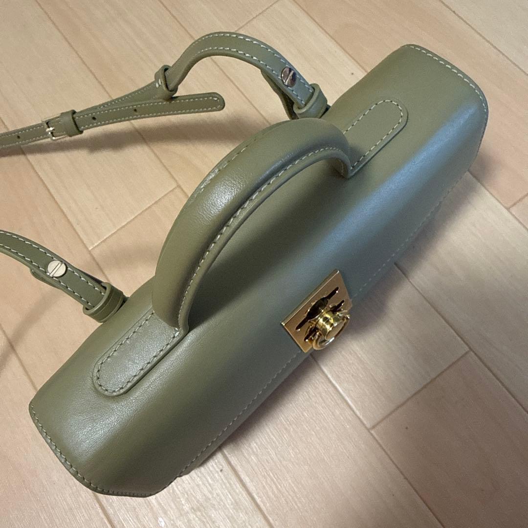 【あお】美品Cafune 本革オリーブグリーン レザー ハンドバッグ