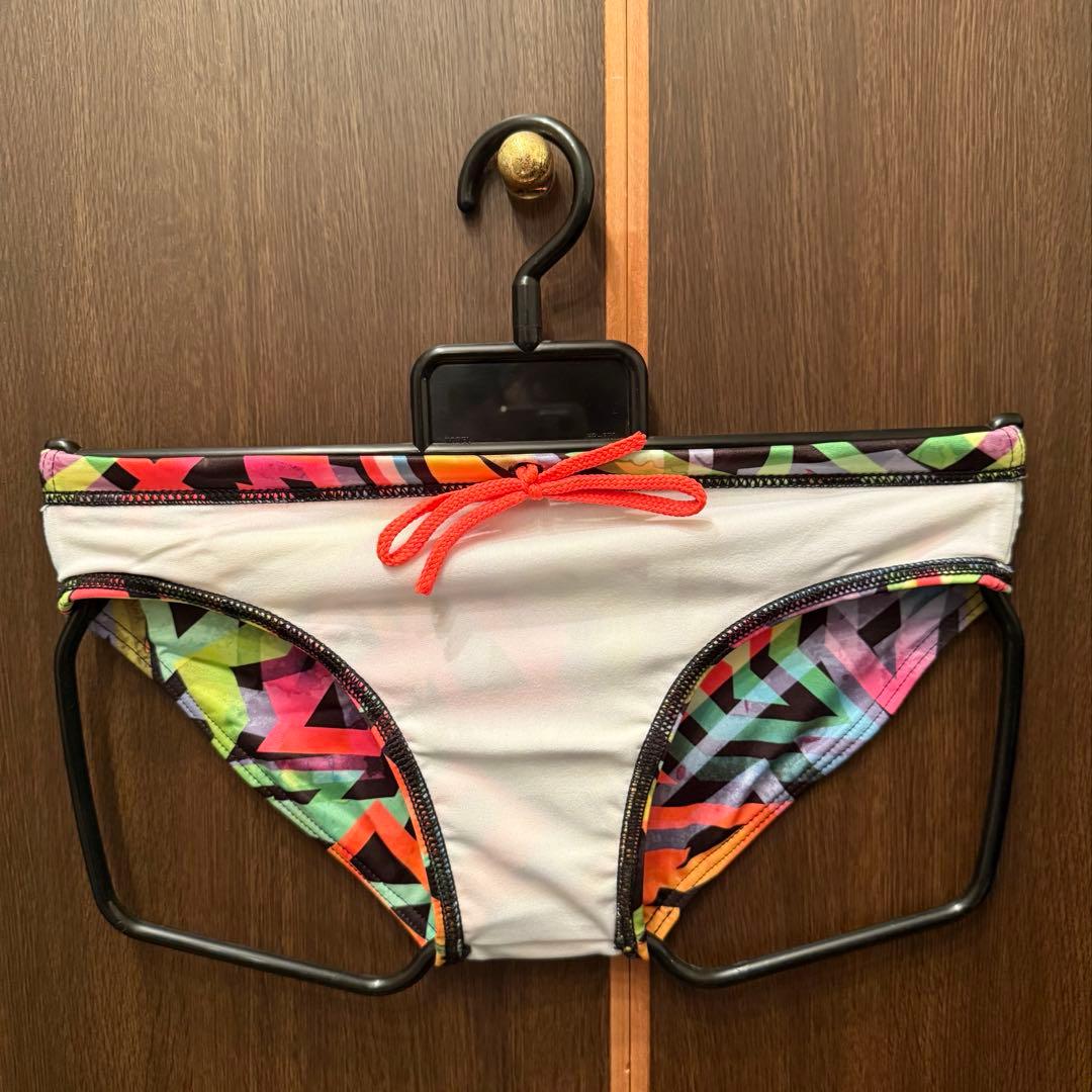 新品】 TURBO ターボ メンズ水着 Sサイズ ブイパン Vパン 水球水着