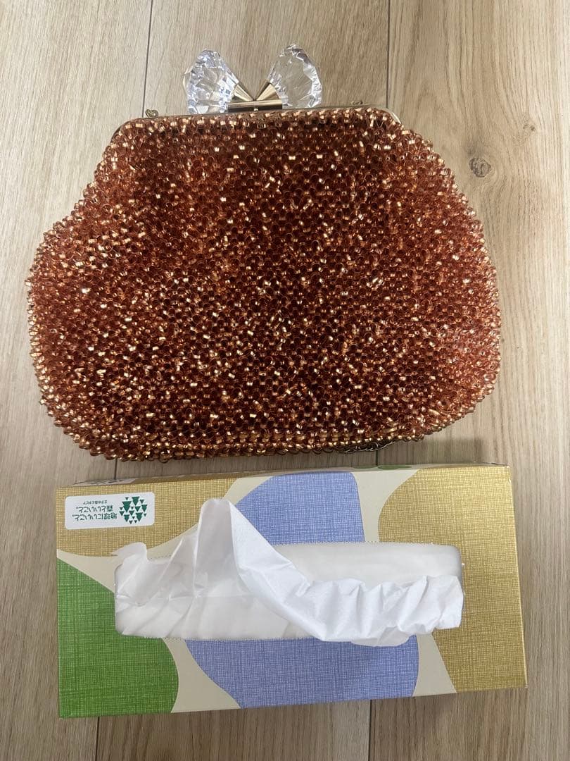 ANTEPRIMA ビーズクラッチバッグ