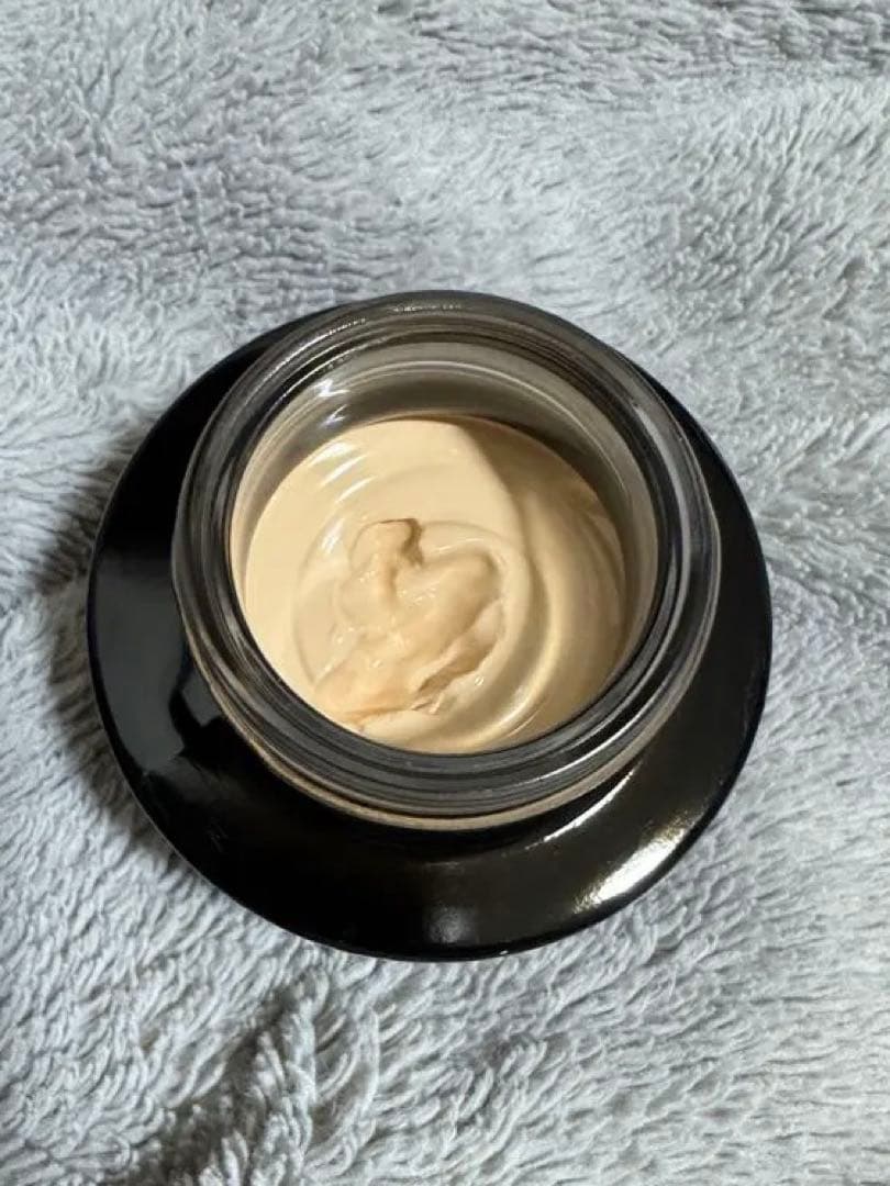 KANEBO ライブリースキン　ウェアⅡ 230vanilla